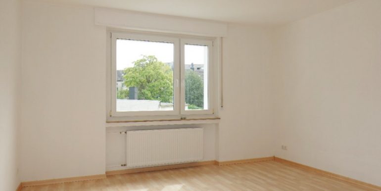 Schlafzimmer zum Hof ausgerichtet