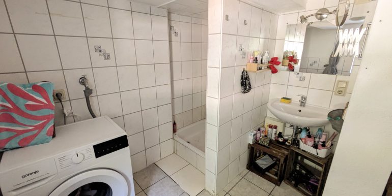 Badezimmer 2. Wohnung